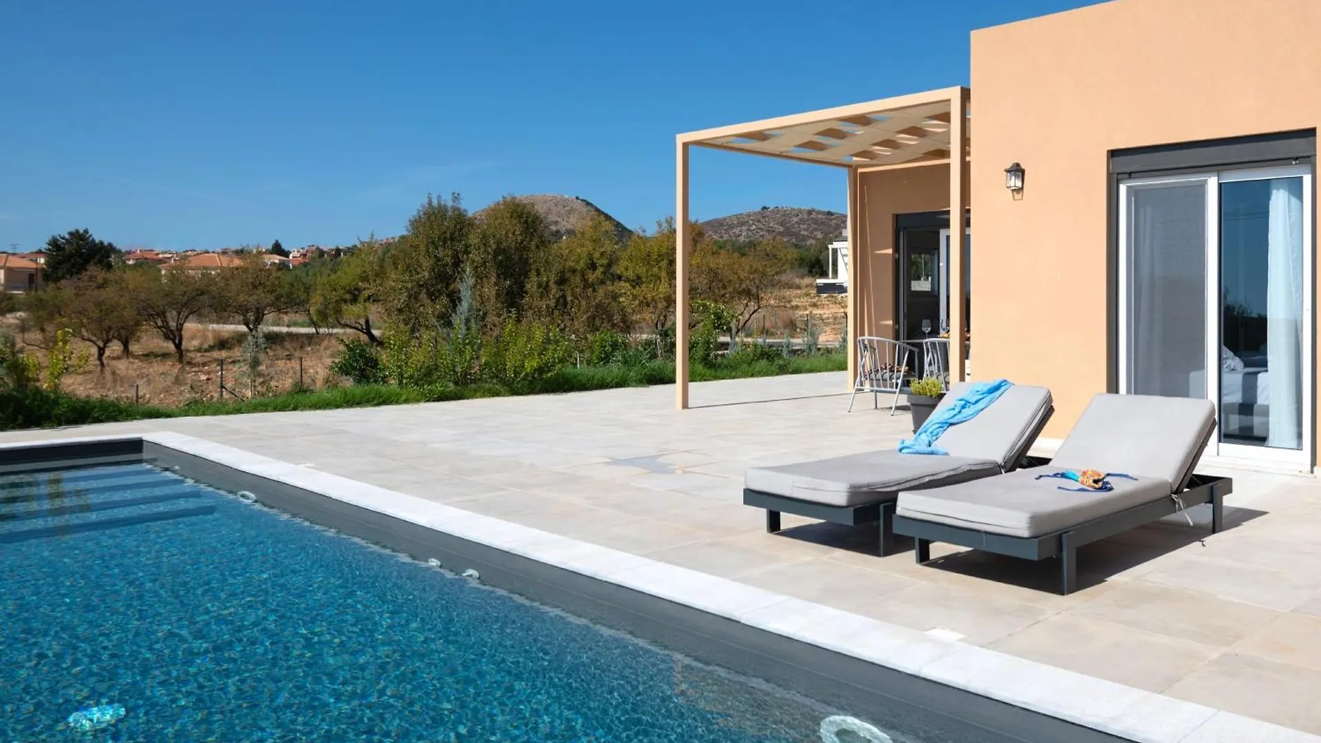 Villa Ioanna Mentoros Karavados Greece